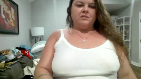 Snapshot of crystalizzzee chatting on July 16, 2026, 3:12 am Herekittykitty69 online show from July 16, 2026, 3:12 am