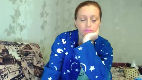 Snapshot of crystallangel chatting on February 3, 2026, 2:44 pm CrystallAngel online show from February 3, 2026, 2:44 pm