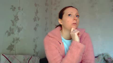 Snapshot of crystallangel chatting on April 25, 2026, 2:14 pm CrystallAngel online show from April 25, 2026, 2:14 pm