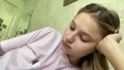 crystalstipp online show from July 9, 2026, 5:22 am