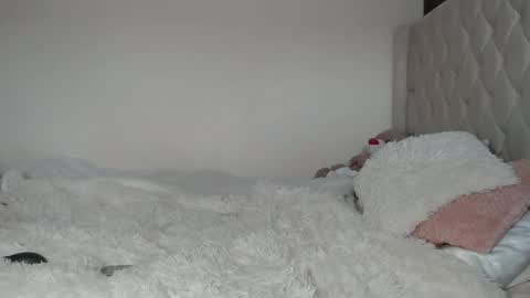 MissCrystal online show from January 10, 2025, 2:45 pm