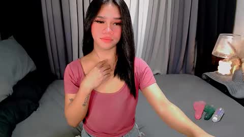 bea takashi  online show from November 13, 2025, 8:46 am