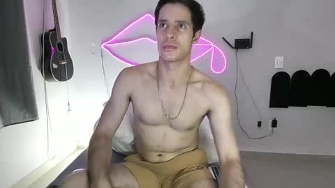 Snapshot of cshundderlick chatting on February 22, 2026, 7:08 am cshunderlick online show from February 22, 2026, 7:08 am