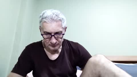 BIG UNCUT HARD COCK online show from October 27, 2025, 1:20 am