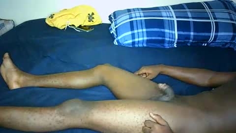 cuddlecanvas5 online show from March 11, 2025, 4:54 am