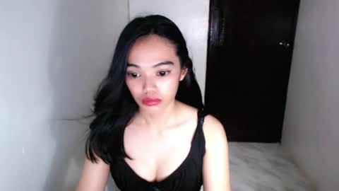 cuddlepunk_bubble online show from April 30, 2026, 8:57 pm