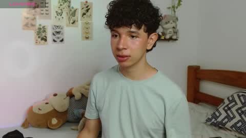 Cuddly online show from April 20, 2026, 6:31 pm