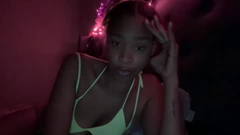 cum2charmxx online show from October 8, 2025, 10:57 am