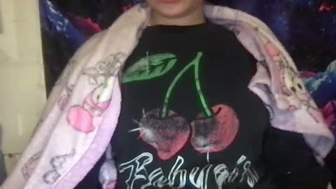 Angela online show from December 10, 2024, 4:27 pm