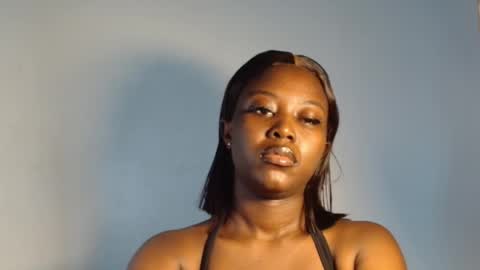 Snapshot of cum_ebony_smile chatting on October 1, 2025, 10:54 am cherry online show from October 1, 2025, 10:54 am