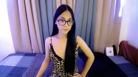 Snapshot of cum_fuck_me69 chatting on May 25, 2026, 8:15 pm kez online show from May 25, 2026, 8:15 pm