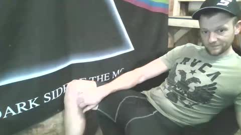 Snapshot of cum_to_me63282 chatting on December 2, 2025, 2:06 am cum_to_me63282 online show from December 2, 2025, 2:06 am