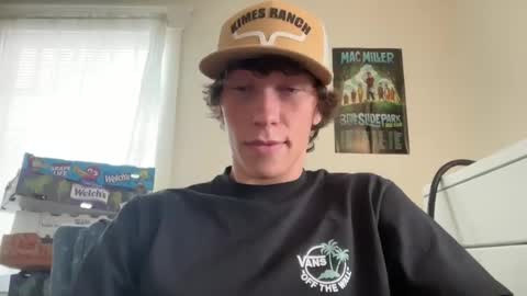 cum_with_me_96 online show from September 19, 2025, 9:04 pm