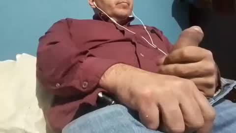 cumbian_chero online show from March 8, 2025, 12:55 am