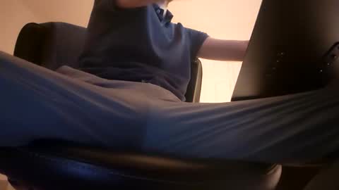 cumddy93 online show from October 16, 2025, 12:22 am