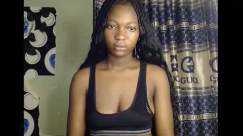 cumebony_petit online show from September 8, 2025, 10:09 pm