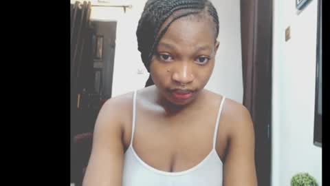 cumebony_petit online show from April 19, 2026, 7:29 am