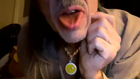 Cumoncam online show from December 15, 2024, 11:45 am