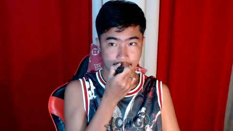 Snapshot of cumhavefun25 chatting on June 29, 2026, 1:45 am ask me online show from June 29, 2026, 1:45 am