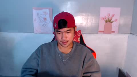 Snapshot of cumhavefun25 chatting on July 23, 2026, 10:51 pm ask me online show from July 23, 2026, 10:51 pm