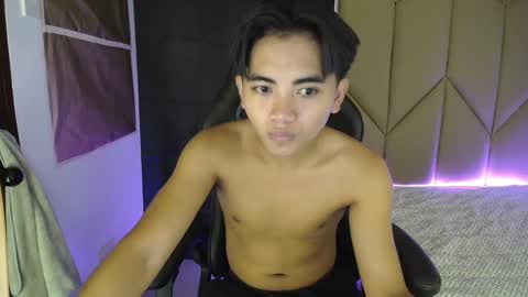 cummingyu online show from February 13, 2025, 7:03 am