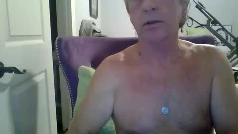 cumngetit910 online show from December 4, 2025, 11:57 pm