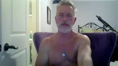 cumngetit910 online show from February 16, 2026, 9:00 pm