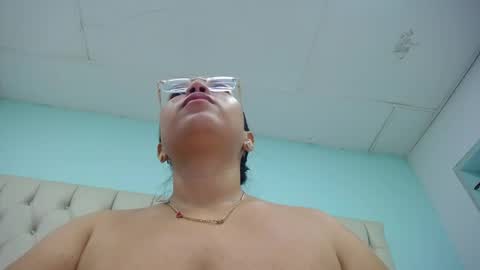 Cumontitsxxx online show from April 15, 2026, 11:28 am