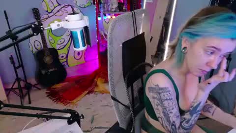 Snapshot of cumpotikeve chatting on July 27, 2026, 2:29 am CUMpotikEve online show from July 27, 2026, 2:29 am