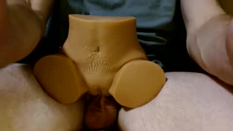 Snapshot of cumshard35 chatting on December 8, 2024, 3:13 pm cumshard35 online show from December 8, 2024, 3:13 pm