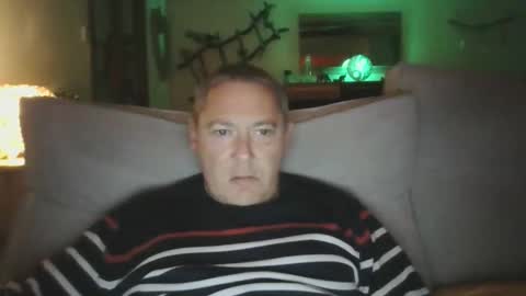 Snapshot of cuni6969 chatting on December 3, 2024, 5:01 pm cuni6969 online show from December 3, 2024, 5:01 pm