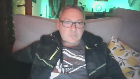 Snapshot of cuni6969 chatting on February 24, 2025, 6:04 pm cuni6969 online show from February 24, 2025, 6:04 pm