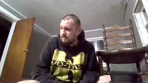 Snapshot of cuntreeboy68 chatting on January 8, 2025, 5:48 am Bash online show from January 8, 2025, 5:48 am