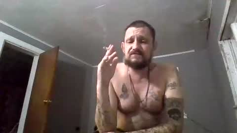 Snapshot of cuntreeboy68 chatting on January 23, 2025, 3:26 am Bash online show from January 23, 2025, 3:26 am