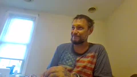 Snapshot of cuntreeboy68 chatting on October 27, 2025, 5:17 pm Bash online show from October 27, 2025, 5:17 pm