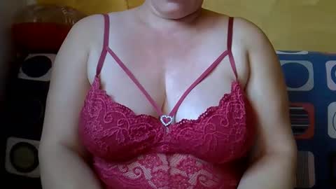 cuore60720 online show from October 20, 2025, 12:38 pm