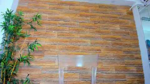 cupcake_izzy online show from January 15, 2026, 5:45 am