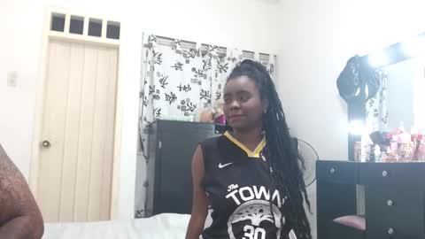 dominic and julieta... independent models online show from February 27, 2025, 12:32 am