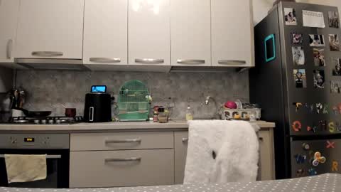 maria  alex online show from January 28, 2025, 3:36 am