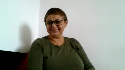 couple online show from October 7, 2025, 11:29 am