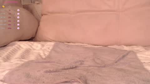 Jessy online show from March 1, 2025, 5:49 pm