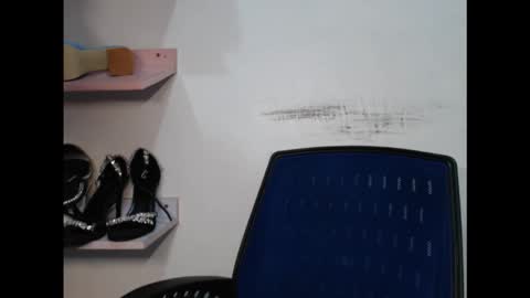 Snapshot of cupxxcake chatting on September 12, 2025, 8:03 am chloe online show from September 12, 2025, 8:03 am