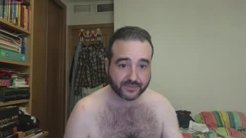 curiosillo1983 online show from October 7, 2025, 3:53 pm