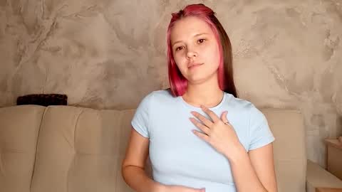 Miley online show from November 27, 2025, 11:34 am