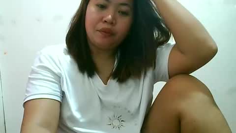 curious_girl247 online show from January 31, 2025, 8:33 pm