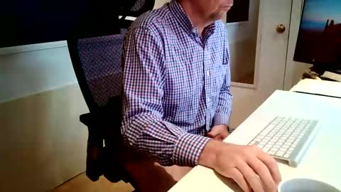 curious_madame_scotsman online show from November 26, 2025, 1:45 pm