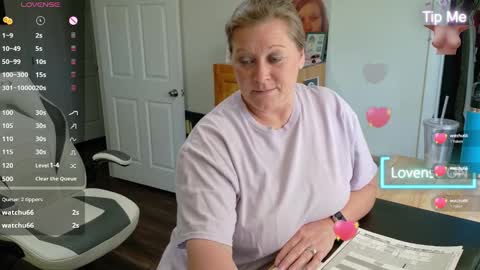 curious couple online show from March 11, 2025, 3:02 pm