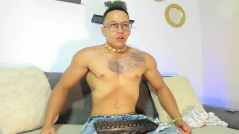 Roger online show from February 23, 2026, 8:06 pm