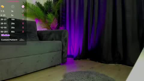 Antonia online show from March 12, 2025, 5:35 am