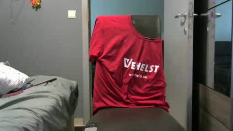 curlyfurly online show from February 21, 2026, 8:37 am